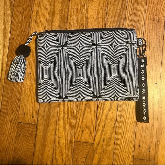 Bamboo clutch new without tags - Picture 4 of 5